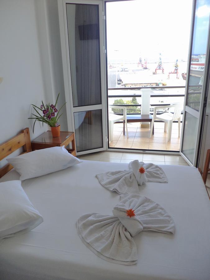 Poseidon 2* Heraklion (Crete)